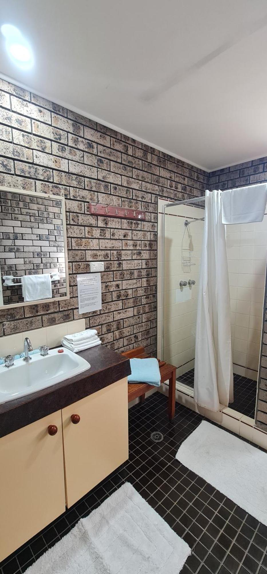 The Sim - Sussex Inlet Motel Room photo